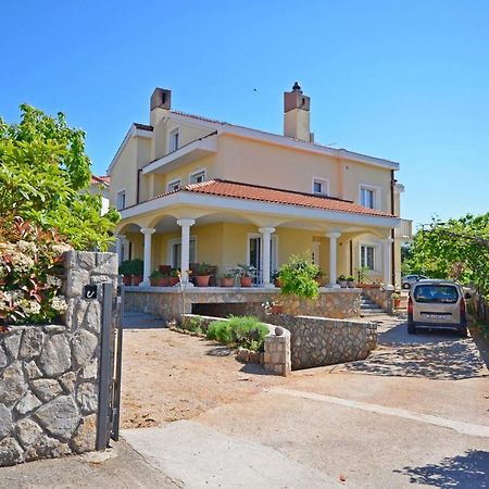 Apartments Vesna Malinska Εξωτερικό φωτογραφία