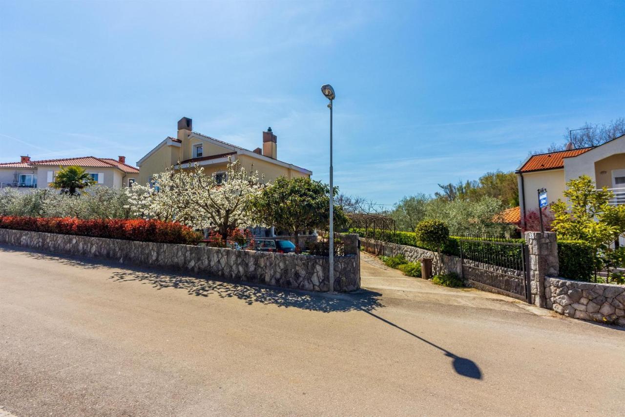 Apartments Vesna Malinska Εξωτερικό φωτογραφία