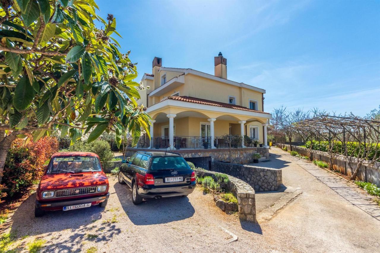 Apartments Vesna Malinska Εξωτερικό φωτογραφία