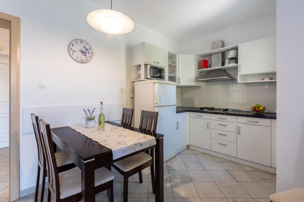 Apartments Vesna Malinska Εξωτερικό φωτογραφία