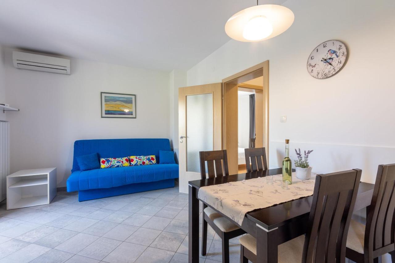 Apartments Vesna Malinska Εξωτερικό φωτογραφία