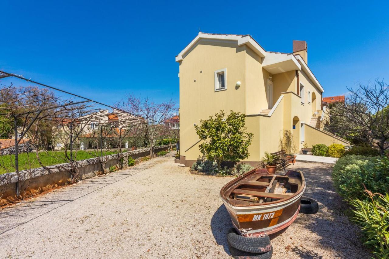 Apartments Vesna Malinska Εξωτερικό φωτογραφία