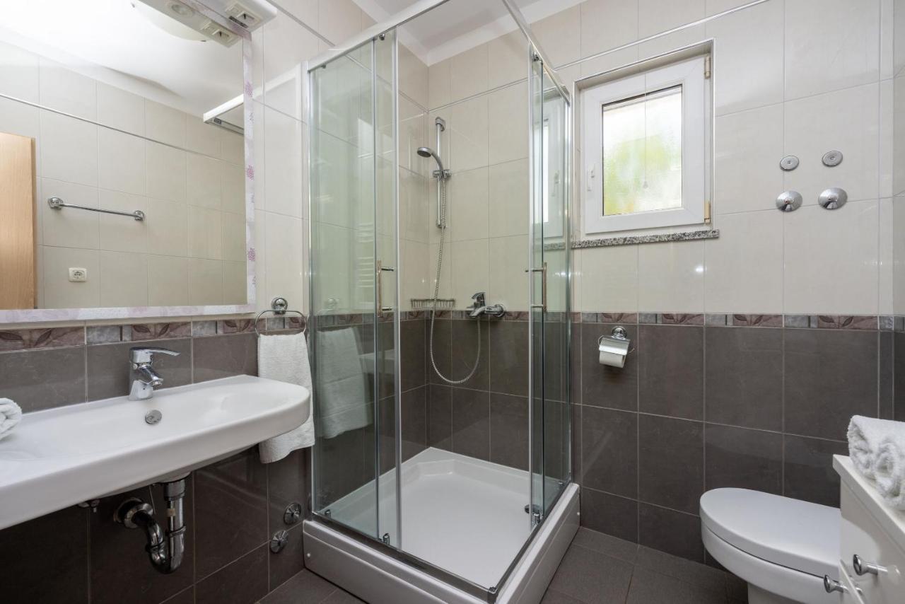 Apartments Vesna Malinska Εξωτερικό φωτογραφία