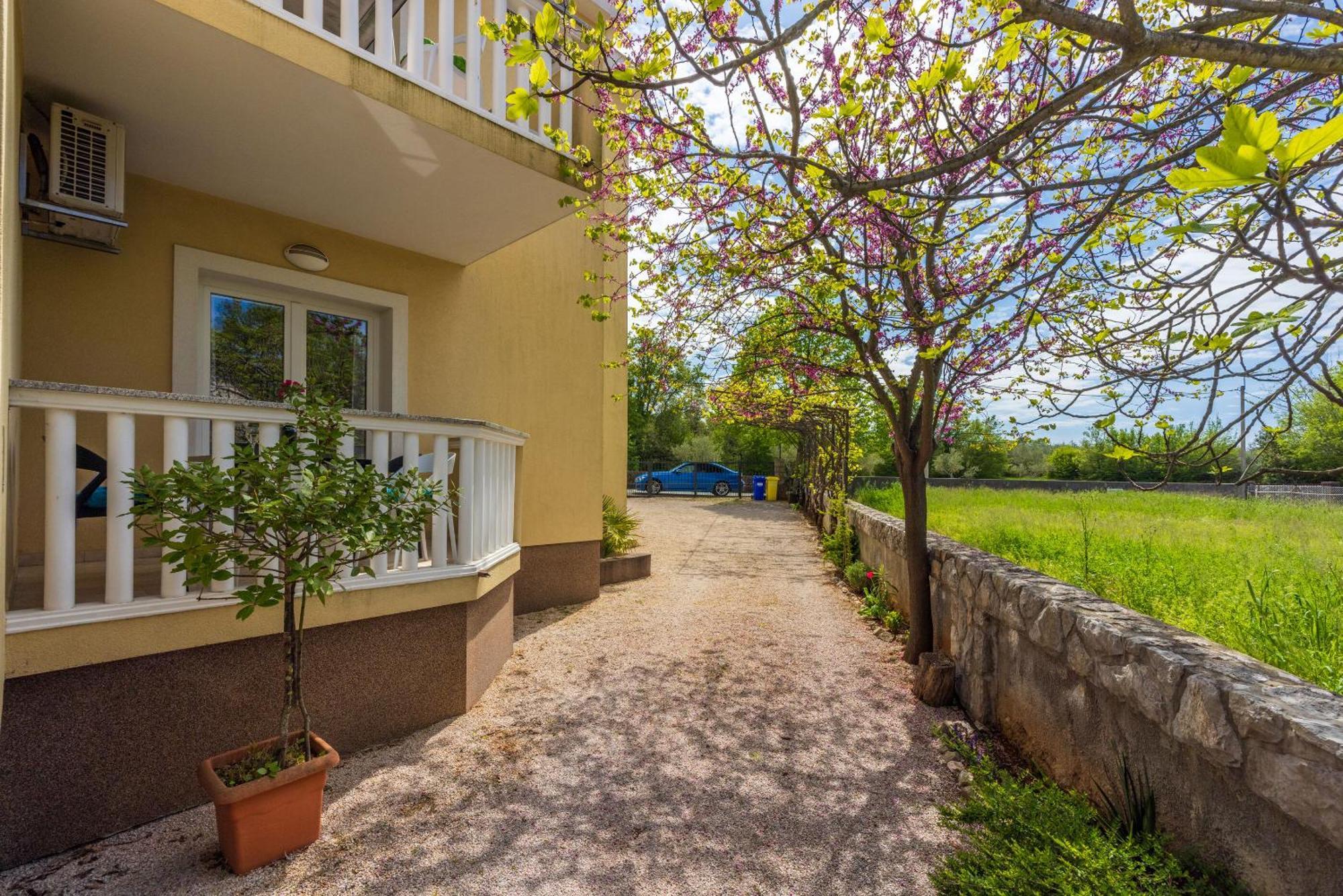 Apartments Vesna Malinska Εξωτερικό φωτογραφία